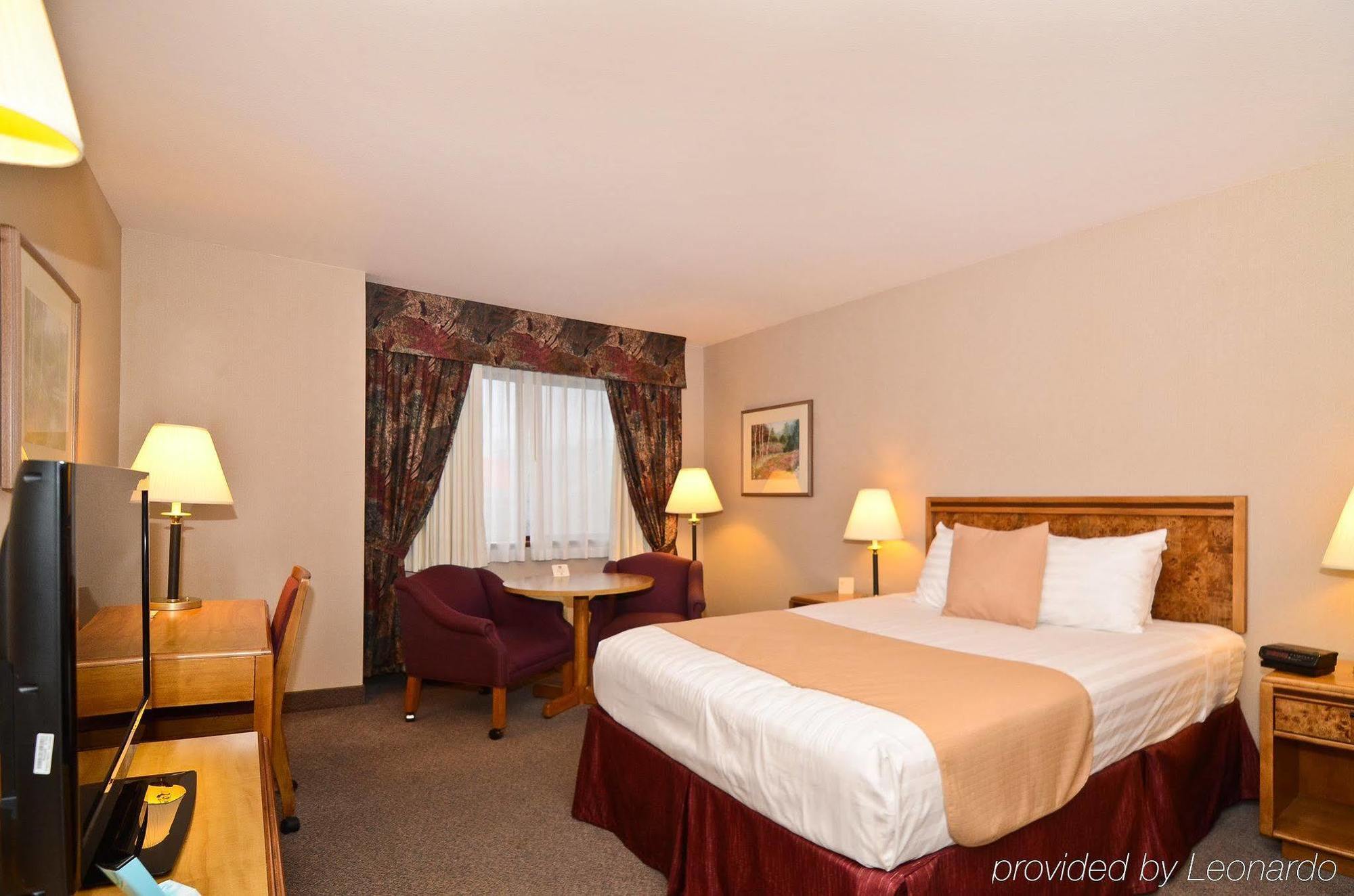 Ponderosa Inn غريشام الغرفة الصورة