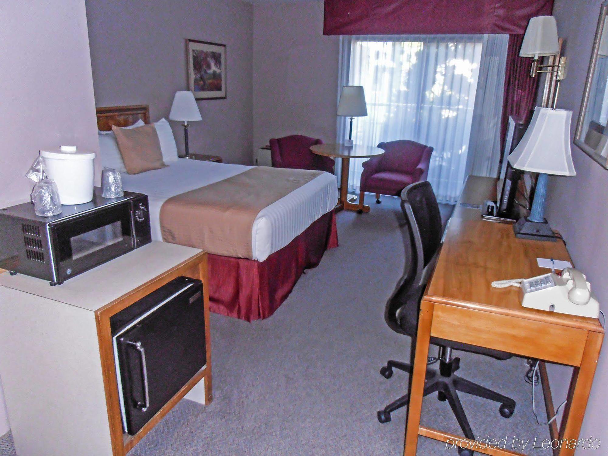Ponderosa Inn غريشام المظهر الخارجي الصورة