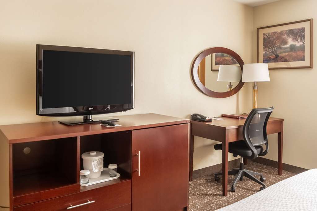 Ponderosa Inn غريشام الغرفة الصورة